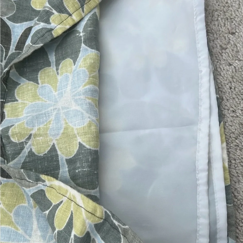 H&M Floral A-Line Skirt in Yellow, White, and Brown - Picture 10 of 12